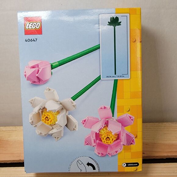 LEGO Lotus Flowers 220 Pcs - 8+ SEALED - Picture 2 of 5